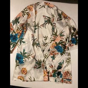 Floral kimono medium